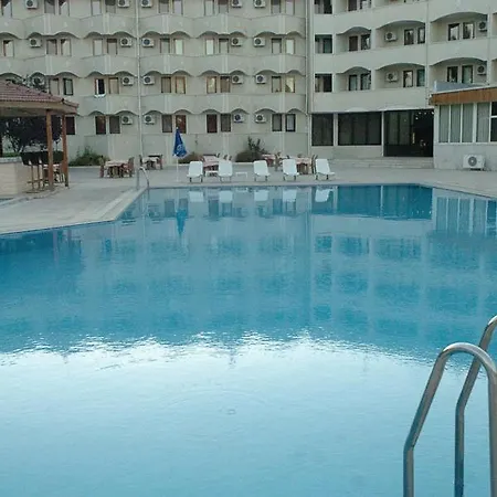 Yiltok Hotel